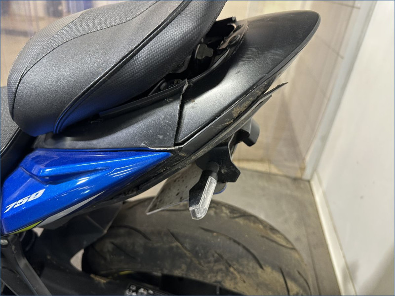 SUZUKI 750 GSX-S A2