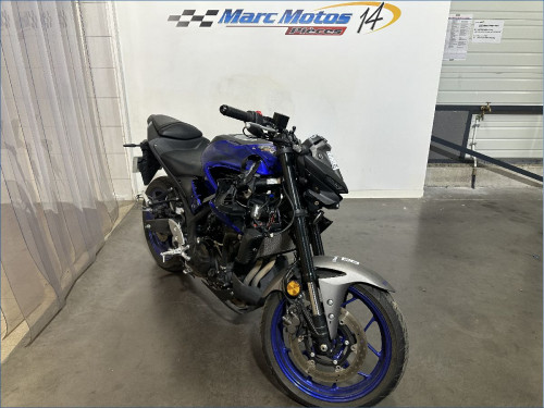 YAMAHA MT03 300 