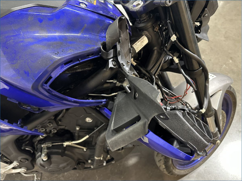 YAMAHA MT03 300 