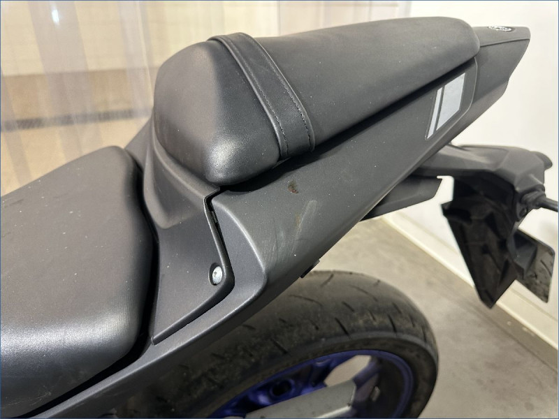 YAMAHA MT03 300 