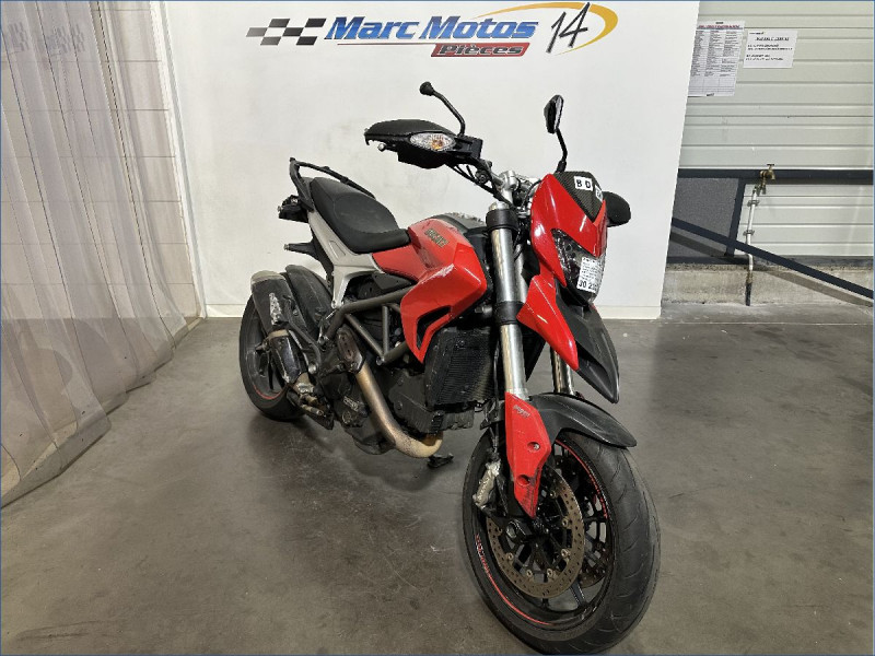 DUCATI 821 HYPERSTRADA 