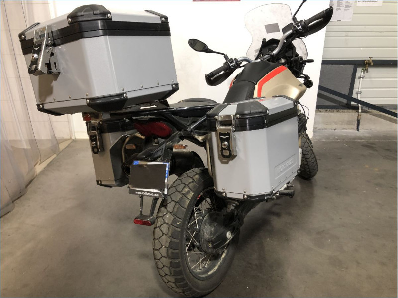 MOTO GUZZI 850 V85 TT 
