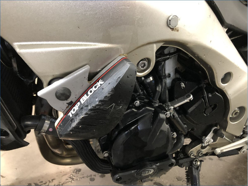 SUZUKI 600 GSR 