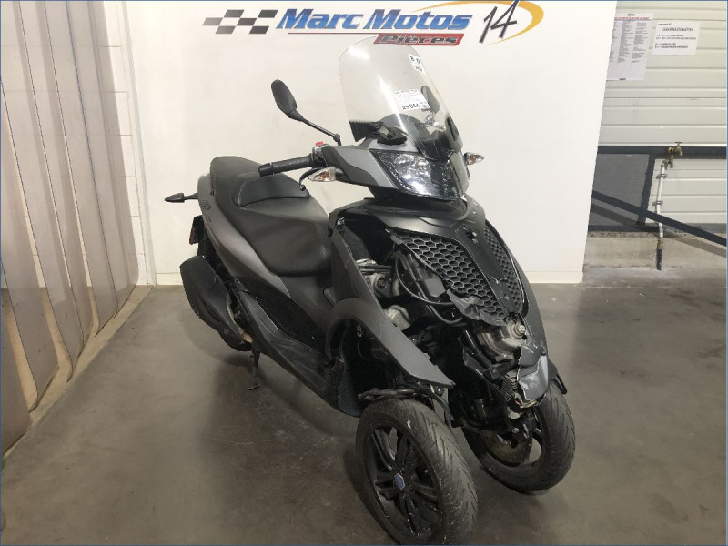 PIAGGIO 300 MP3 YOURBAN 