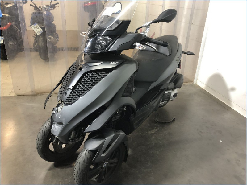 PIAGGIO 300 MP3 YOURBAN 