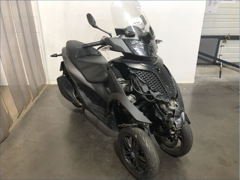 PIAGGIO 300 MP3 YOURBAN 