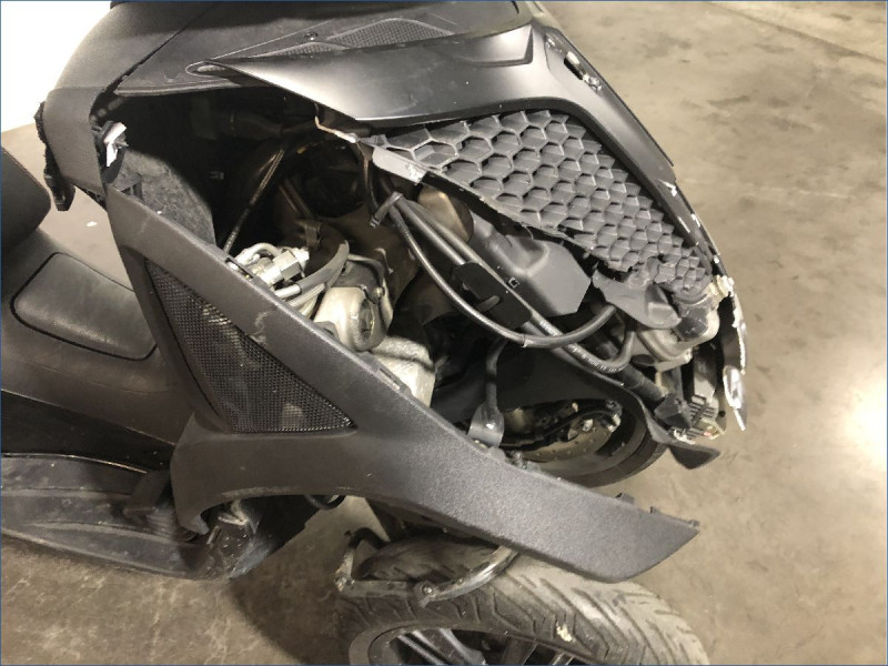 PIAGGIO 300 MP3 YOURBAN 