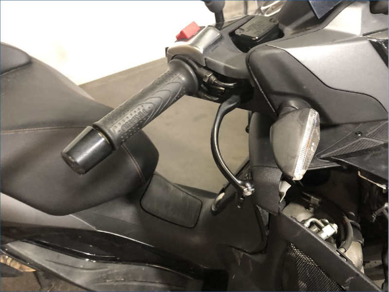 PIAGGIO 300 MP3 YOURBAN 