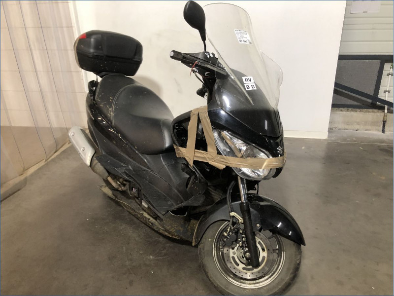 SUZUKI 125 BURGMAN 