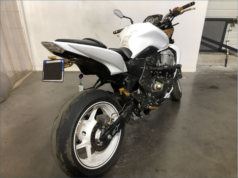 KAWASAKI Z750 