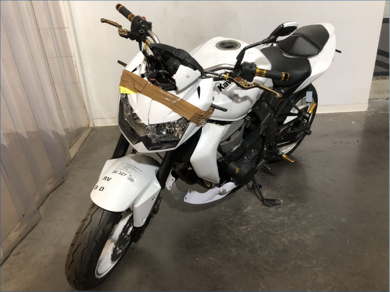 KAWASAKI Z750 