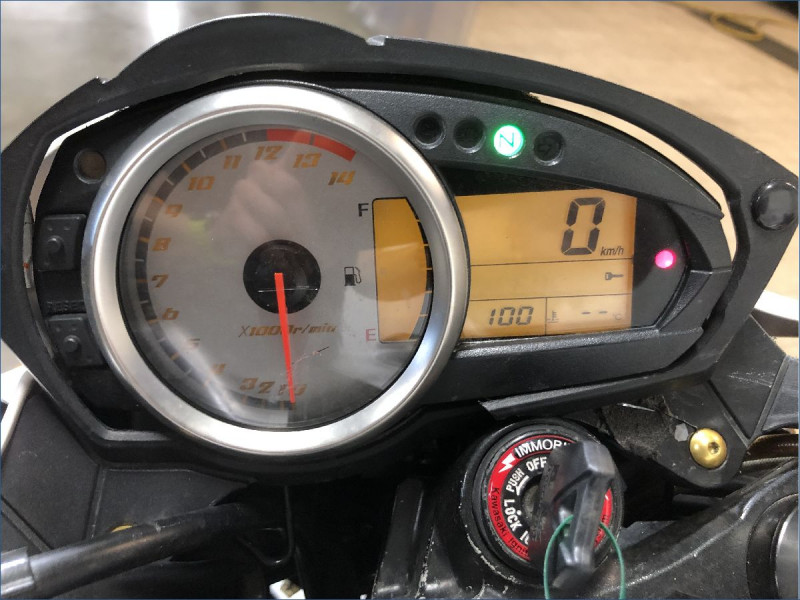KAWASAKI Z750 