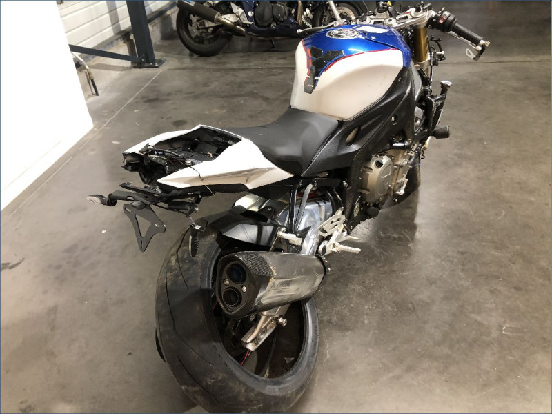 BMW S1000RR 