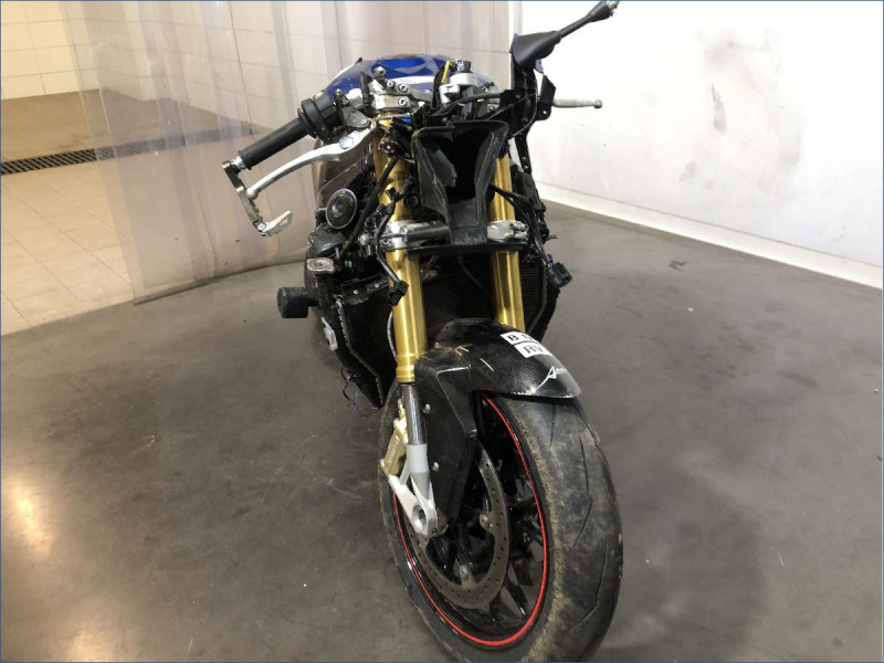 BMW S1000RR 