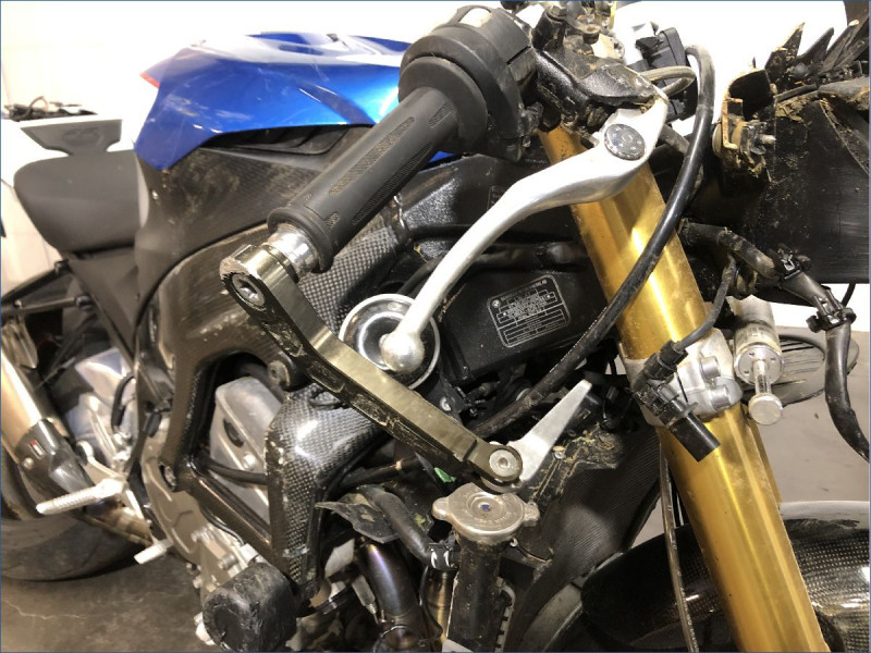 BMW S1000RR 