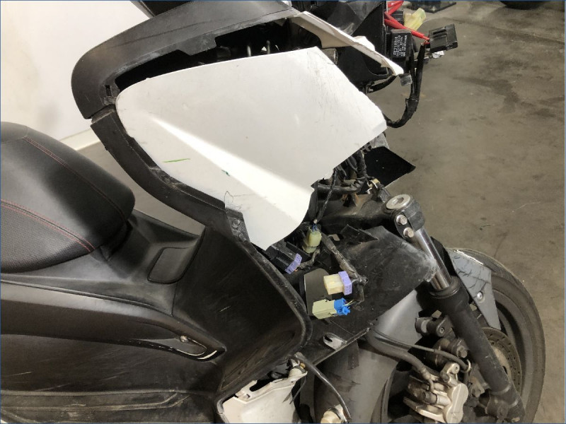 YAMAHA 250 XMAX 