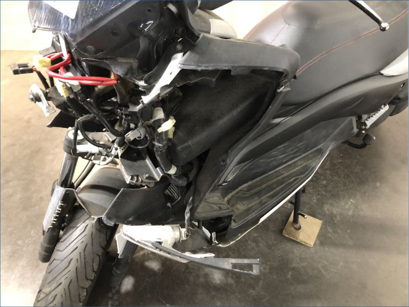 YAMAHA 250 XMAX 