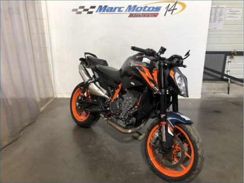 KTM 890 DUKE R
