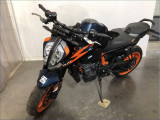 KTM 890 DUKE R