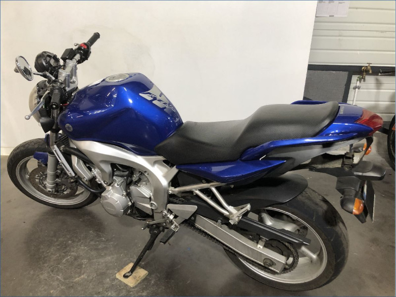 YAMAHA FZ6 N