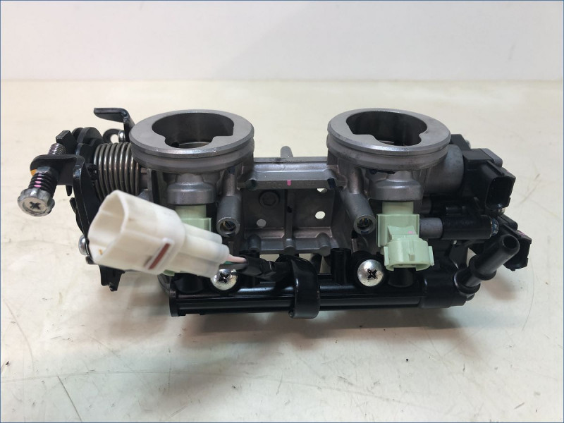 RAMPE D'INJECTION KAWASAKI Z650 A2 2019