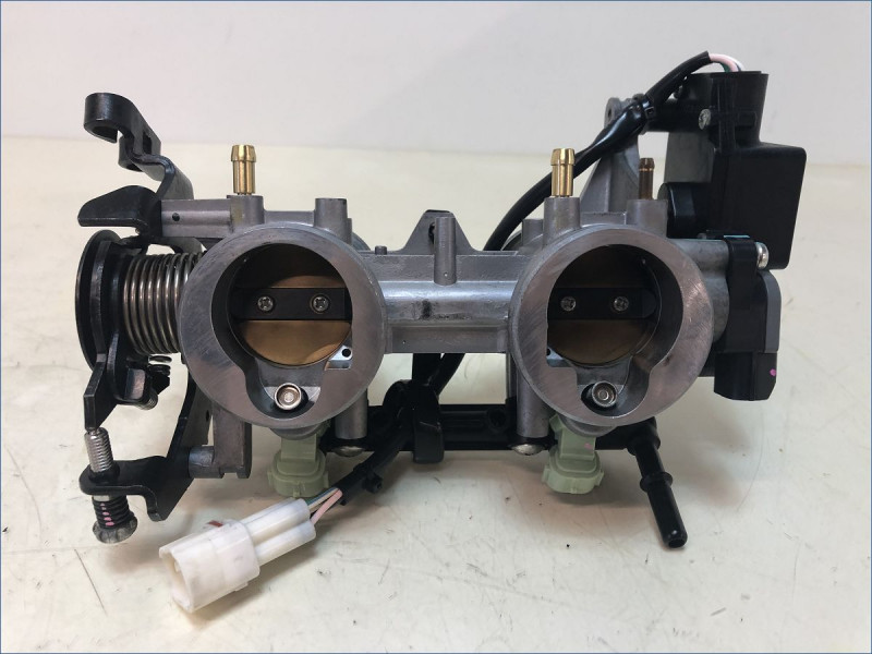 RAMPE D'INJECTION KAWASAKI Z650 A2 2019