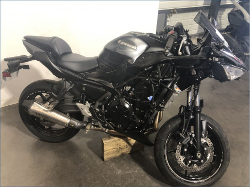 KAWASAKI 650 NINJA 