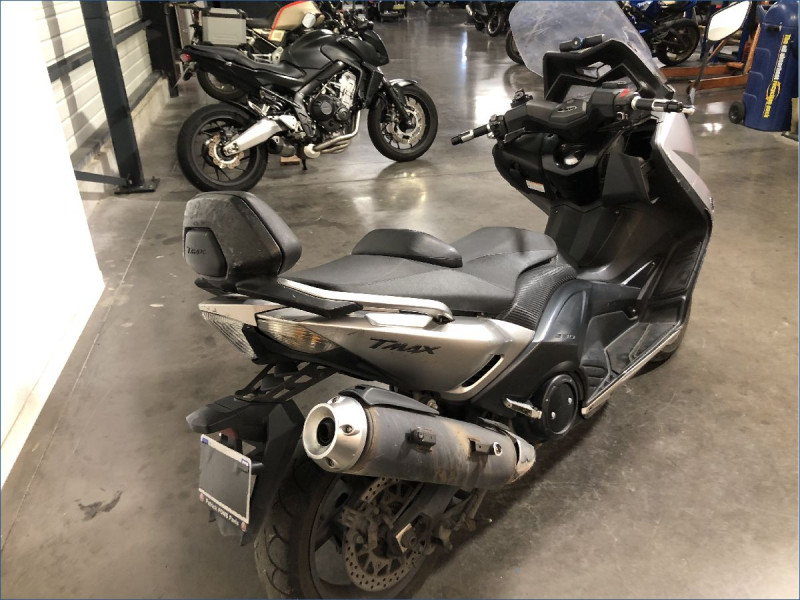 YAMAHA 530 TMAX 