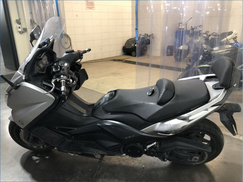 YAMAHA 530 TMAX 