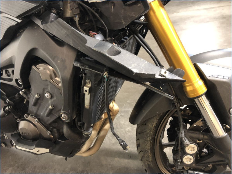 YAMAHA MT09 TRACER