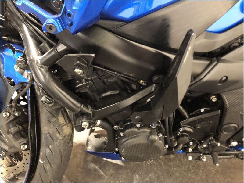 SUZUKI 750 GSX-S 