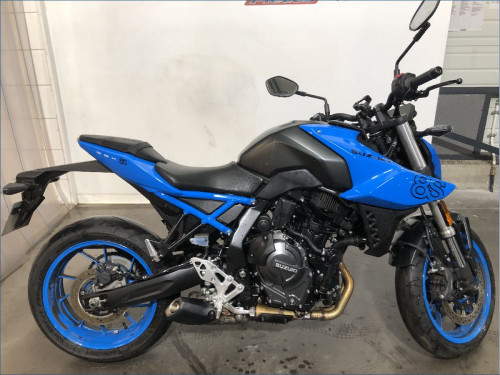 SUZUKI 800 GSX-8S 