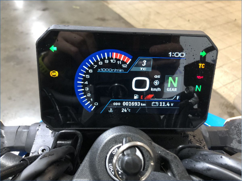 SUZUKI 800 GSX-8S 