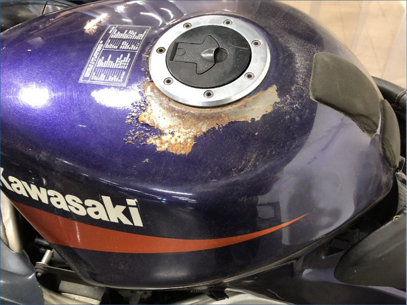 KAWASAKI 1100 ZZR 