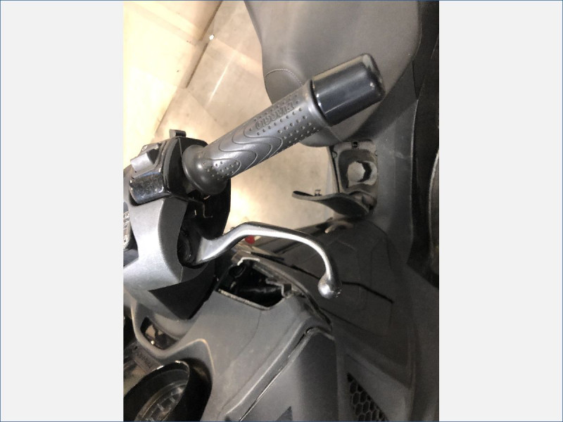 PIAGGIO 300 MP3 HPE
