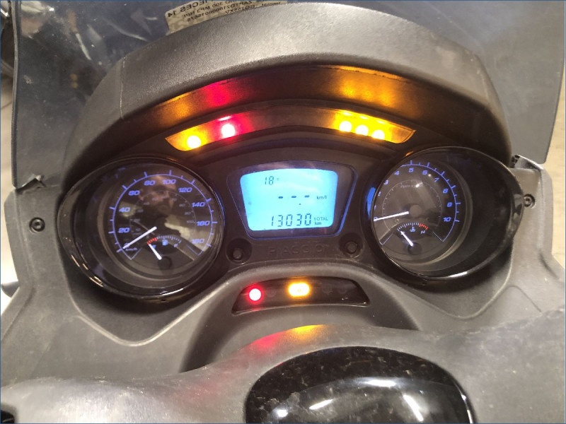 PIAGGIO 300 MP3 HPE