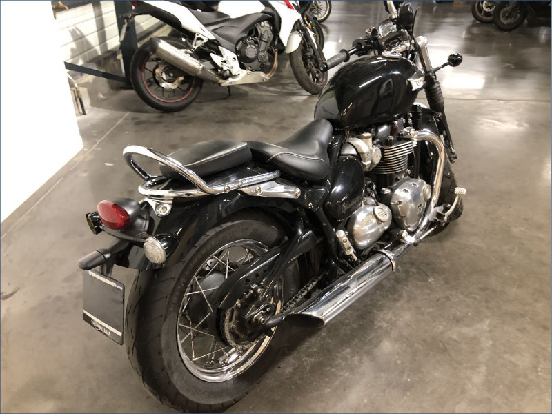 TRIUMPH 1200 SPEEDMASTER 