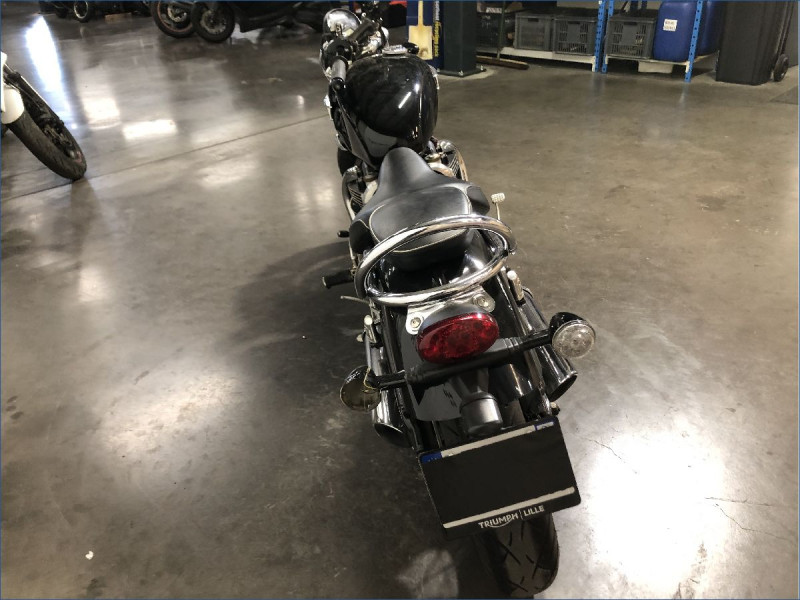 TRIUMPH 1200 SPEEDMASTER 