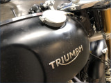 TRIUMPH 1200 THRUXTON R