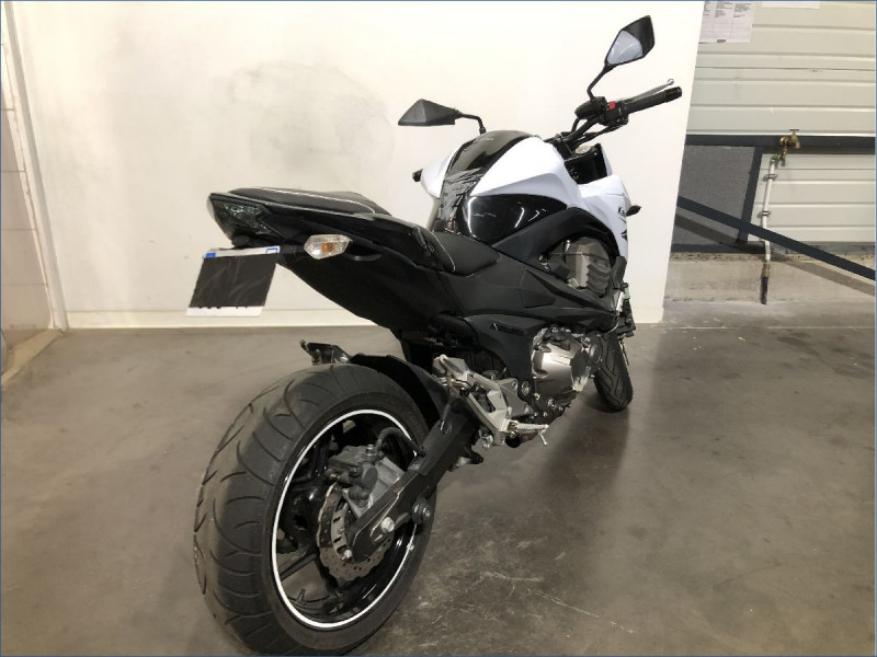KAWASAKI Z800 