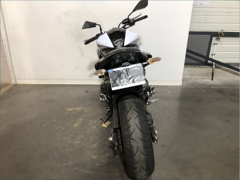KAWASAKI Z800 