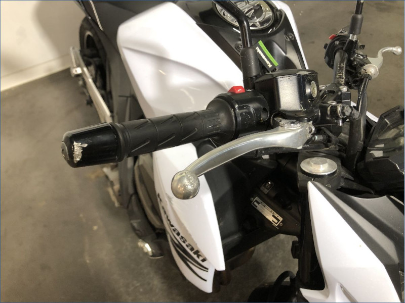 KAWASAKI Z800 