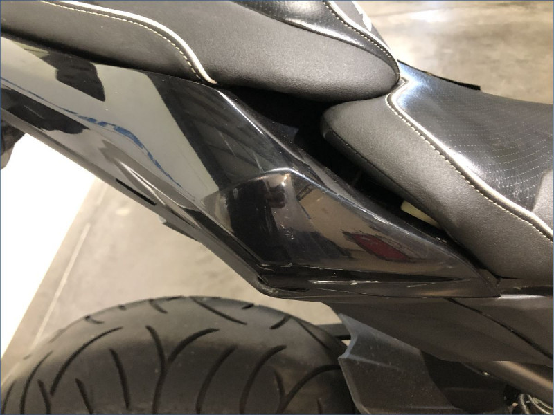 KAWASAKI Z800 