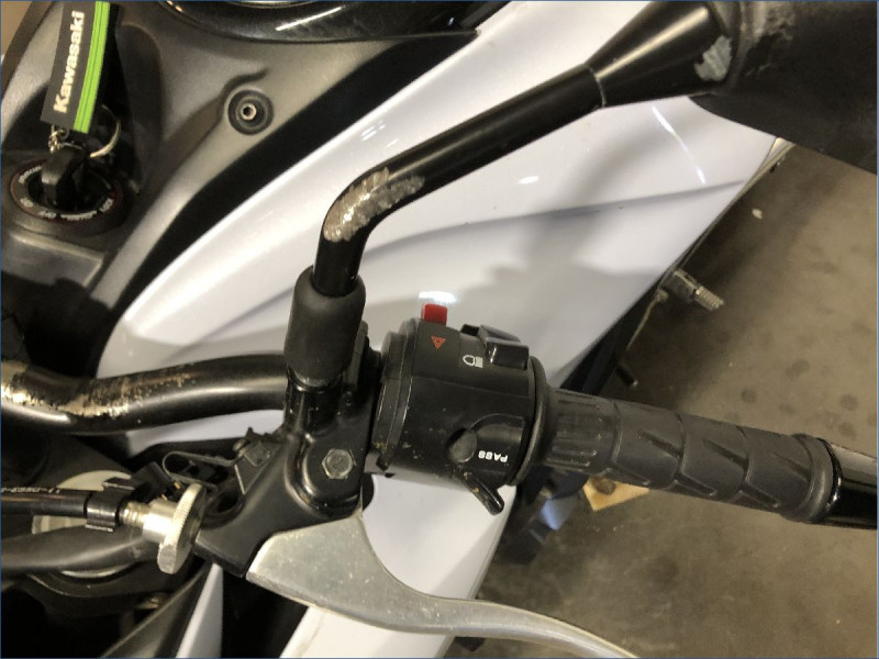 KAWASAKI Z800 