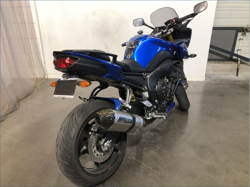 YAMAHA FZ8 