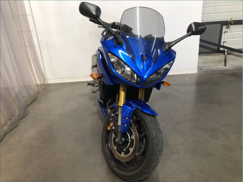 YAMAHA FZ8 