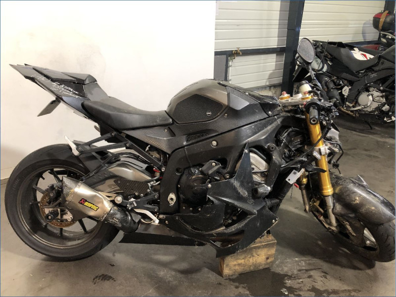 BMW S1000RR 