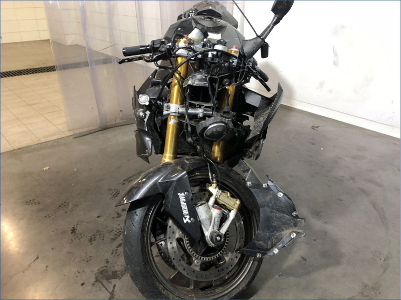 BMW S1000RR 