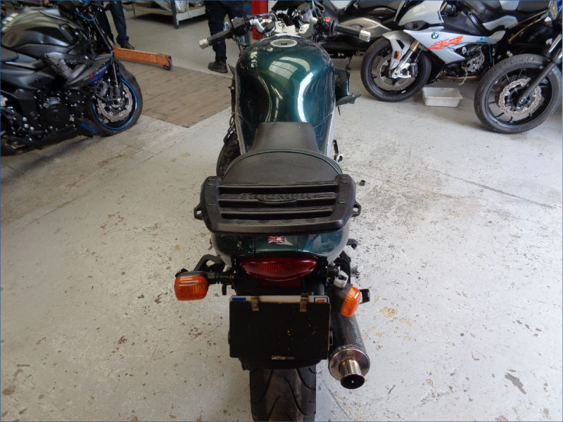TRIUMPH 955 SPRINT ST