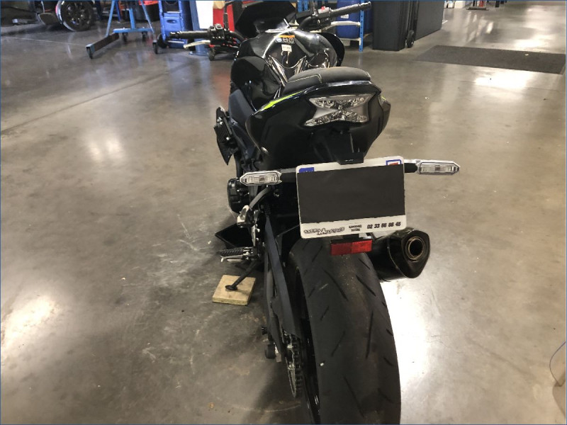KAWASAKI Z900 